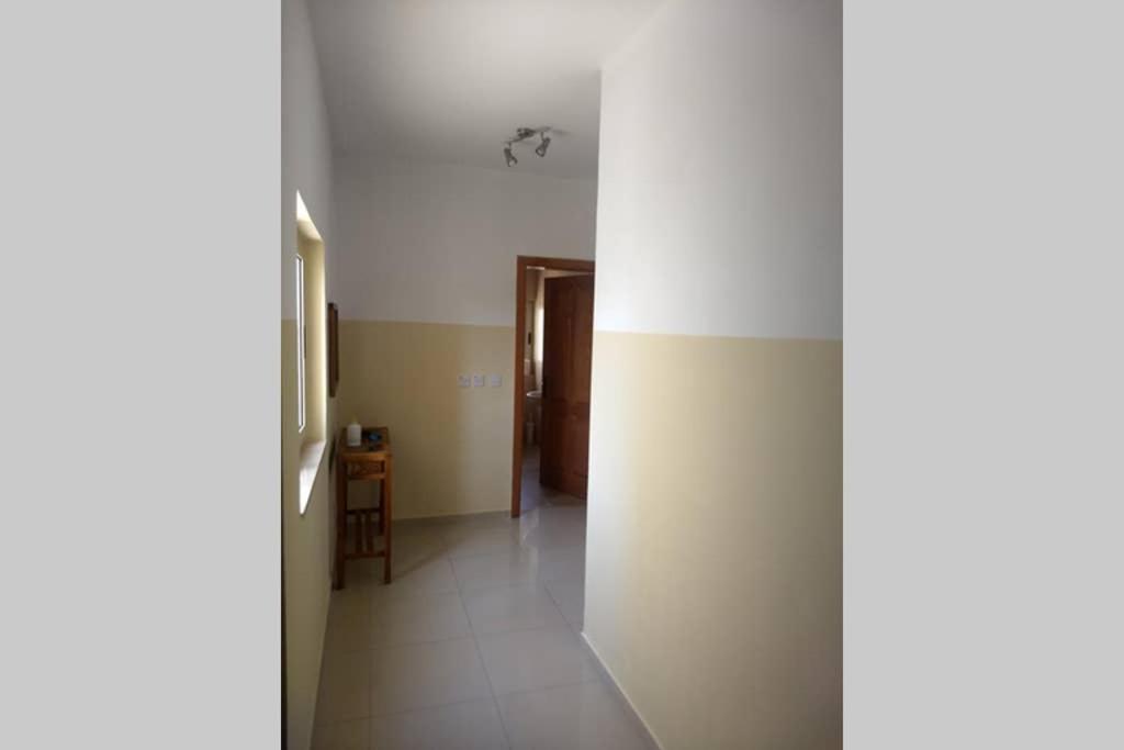 Confortable And Quiet Apartment In St. Julian St. Julian's Zewnętrze zdjęcie